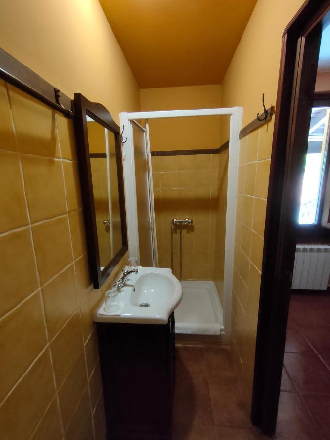 Hotel Dona Gaudiosa Pola de Lena Exteriér fotografie