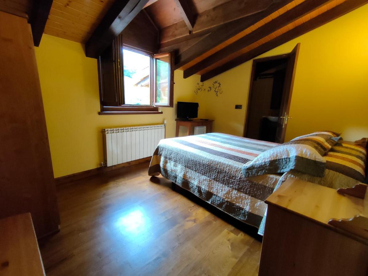 Hotel Dona Gaudiosa Pola de Lena Exteriér fotografie