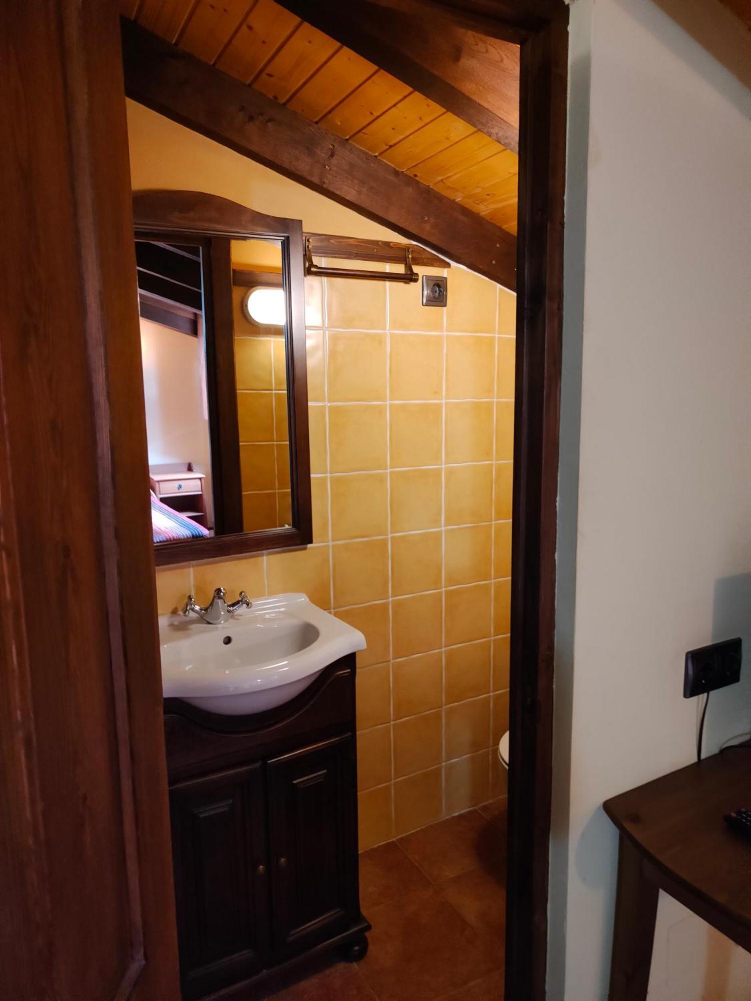 Hotel Dona Gaudiosa Pola de Lena Exteriér fotografie
