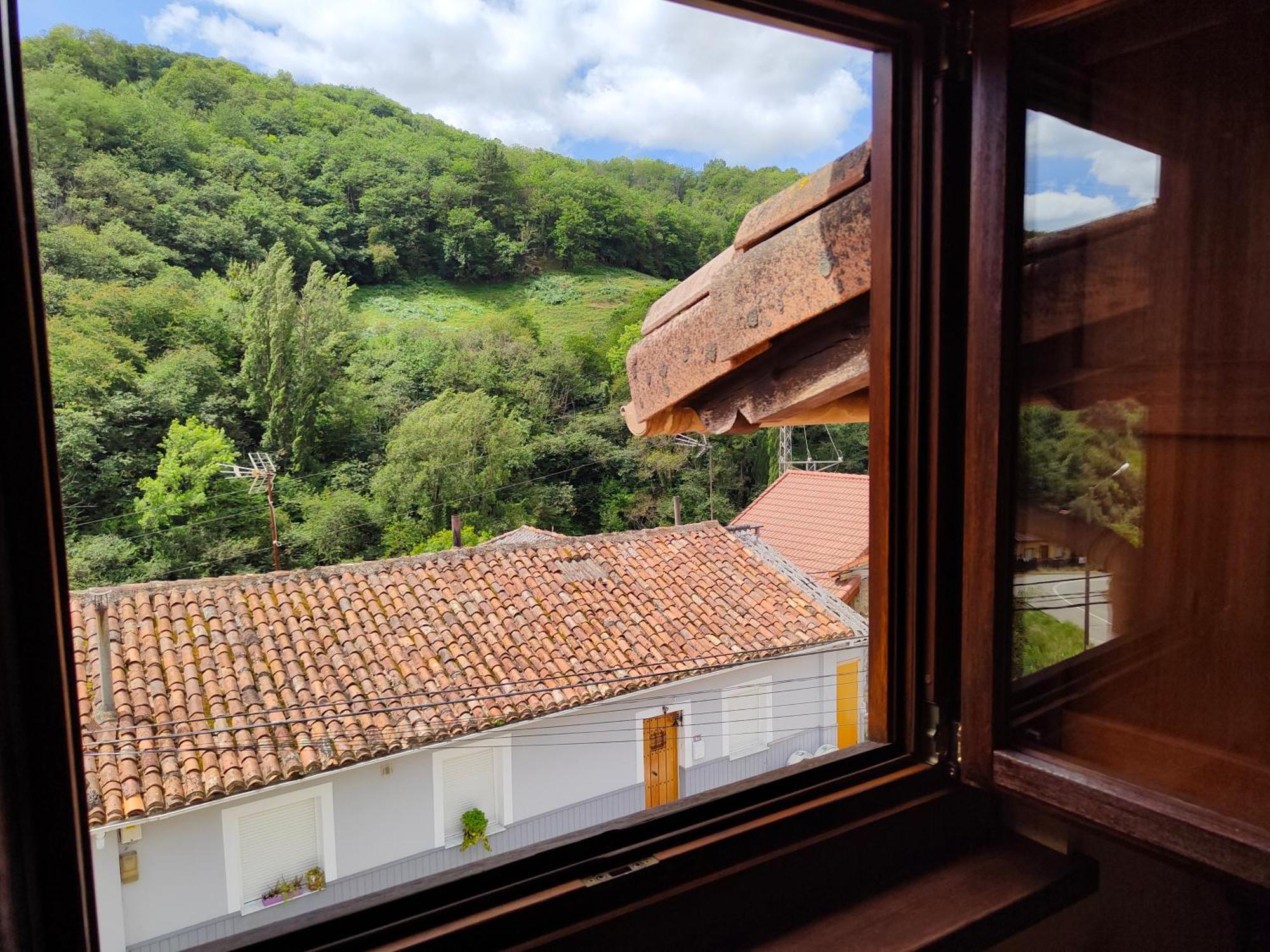 Hotel Dona Gaudiosa Pola de Lena Exteriér fotografie
